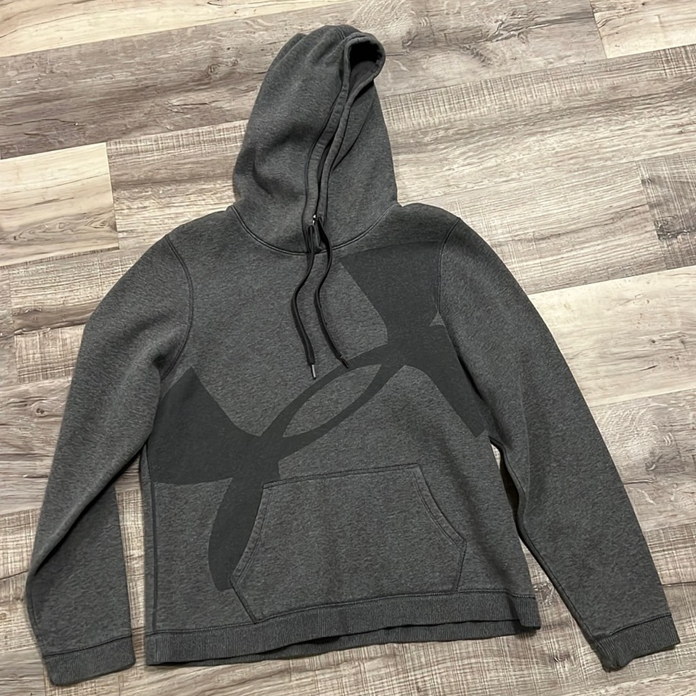 Womens large under armour hoodie